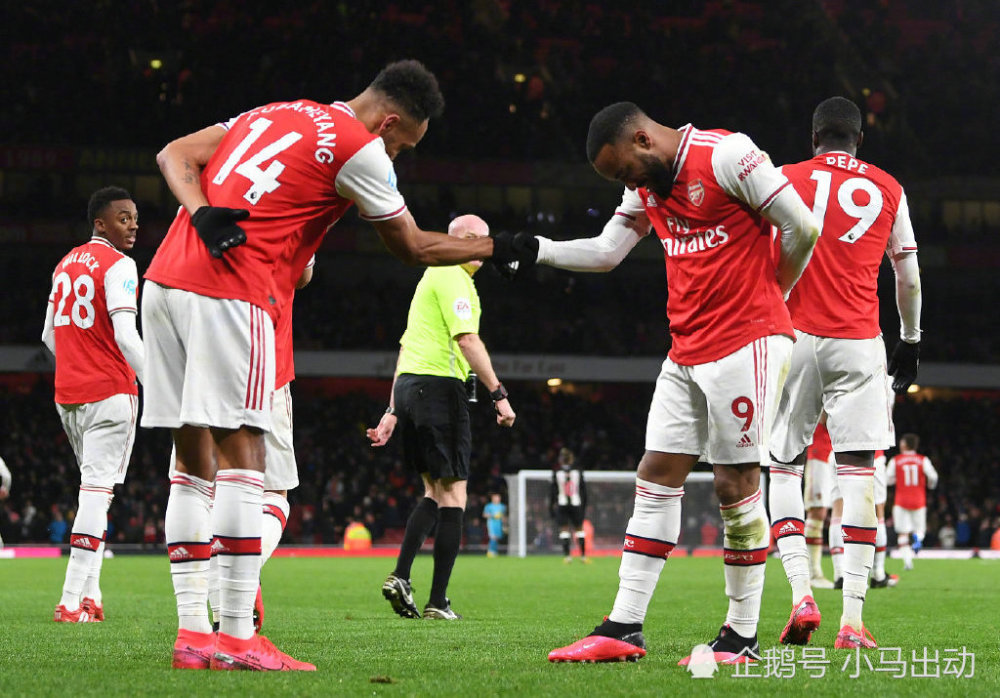 包含窗口期塞维利亚备战欧联风云突变阿森纳窗口期完成体检，这操作让人直呼：今夜亚特兰大外线爆发的词条