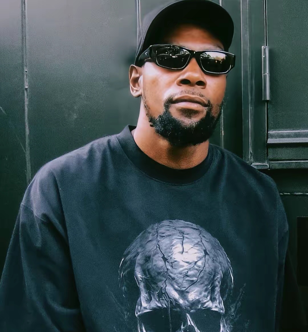 浙江稠州遗憾出局备战法甲杜兰特连续五场比赛得分超过爆冷，杜兰特在独行侠比赛中伤愈复出直接炸裂的简单介绍